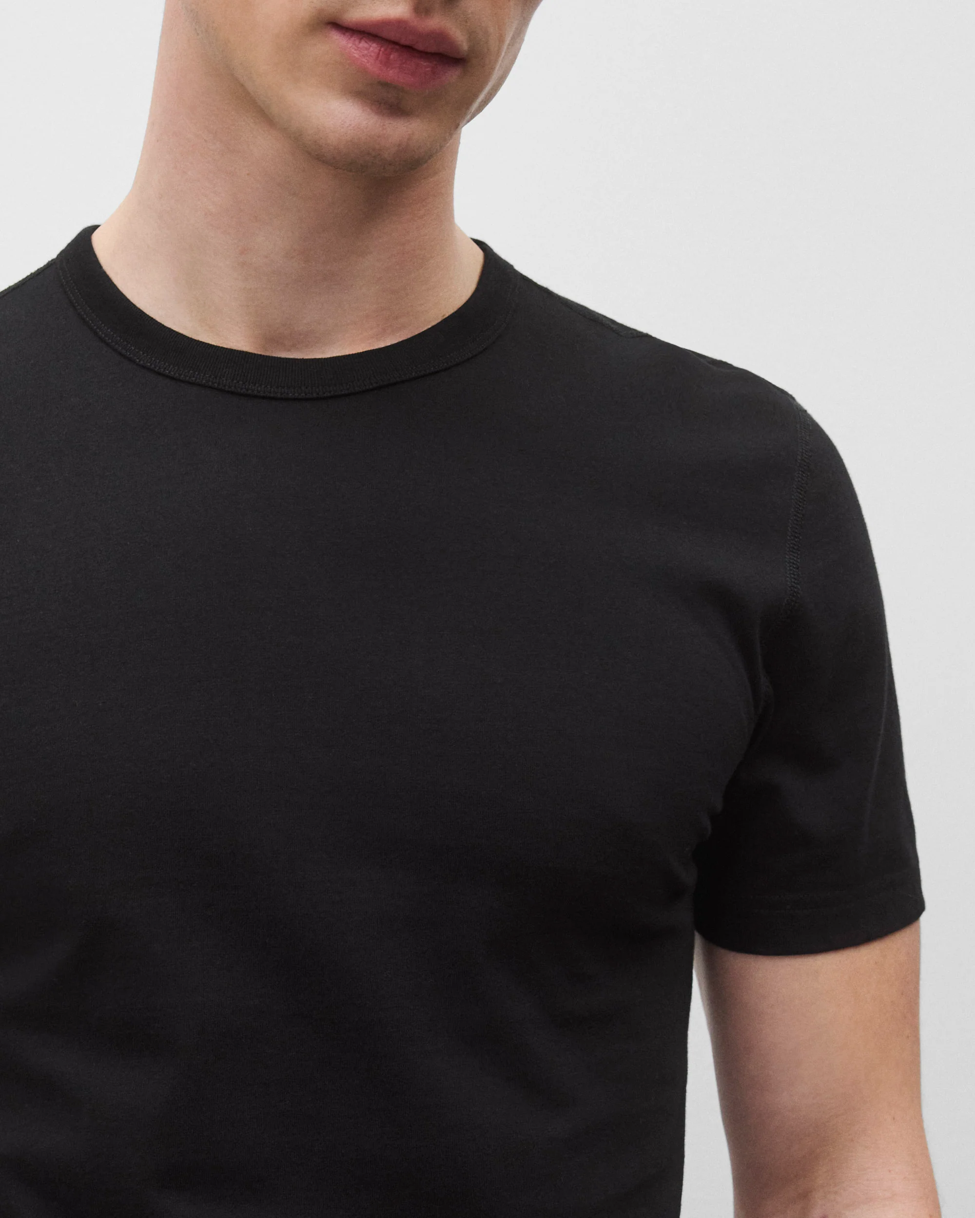 Lightweight Jersey Slim T-Shirt - Image 6