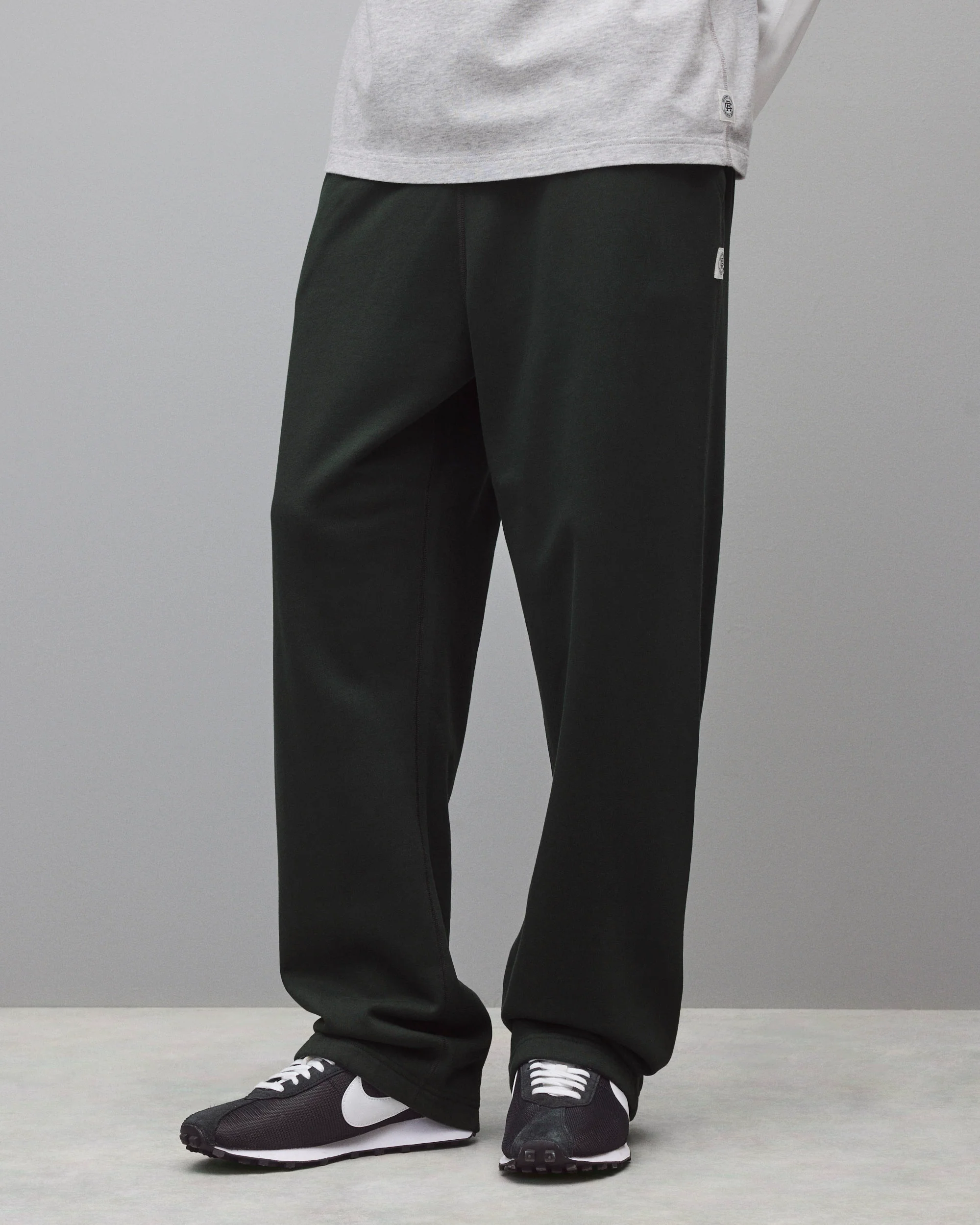 Midweight Terry Relaxed Sweatpant - Image 3